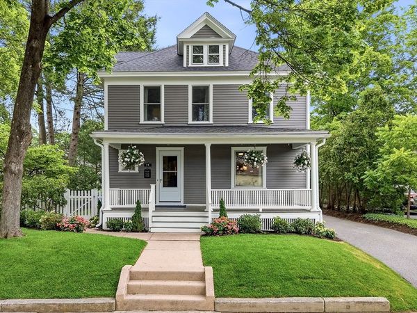 11 Plymouth Avenue, Northampton, MA 01062