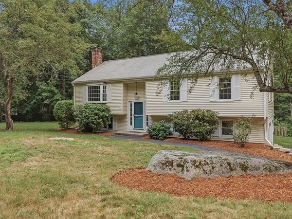 6 Fox Hill Road, Ashland, MA 01721