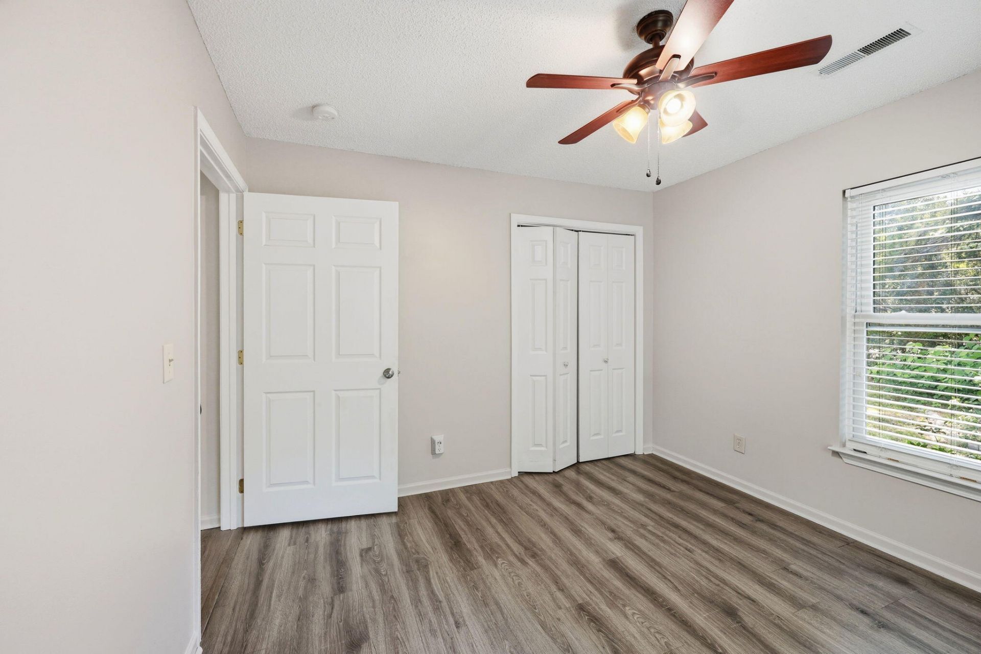 3348 Island Estates Drive Photo 10