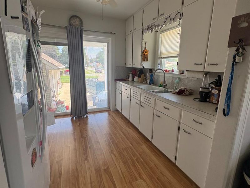 158 Sheffield Street, Bellevue, OH 44811 Photo 12