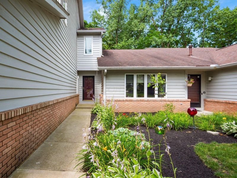 4969 Blendon Pond Drive , Westerville, OH 43081 Photo 5