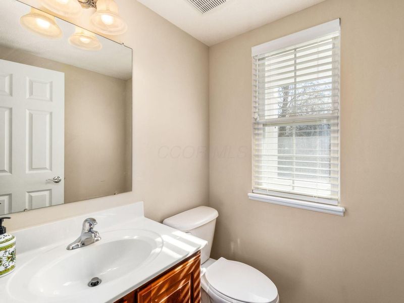 5689 Decker Drive, New Albany, OH 43054 Photo 13