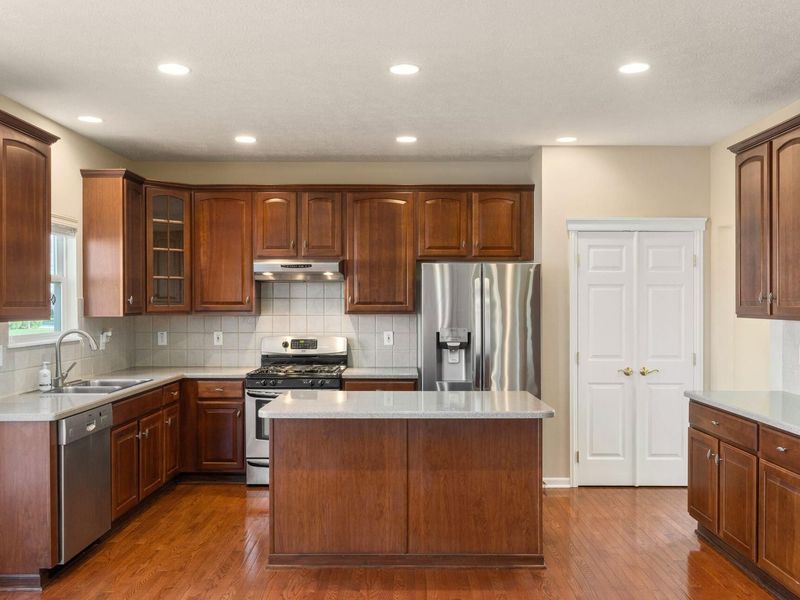 5689 Decker Drive, New Albany, OH 43054 Photo 18