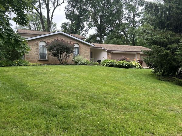 599 Carryback Drive SW, Pataskala, OH 43062