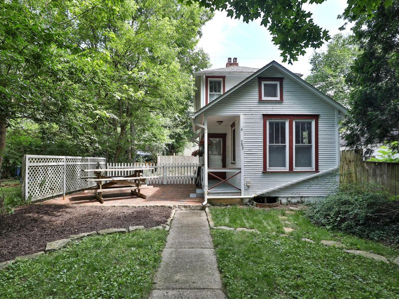 588 Midgard Road , Columbus, OH 43202 Photo 2