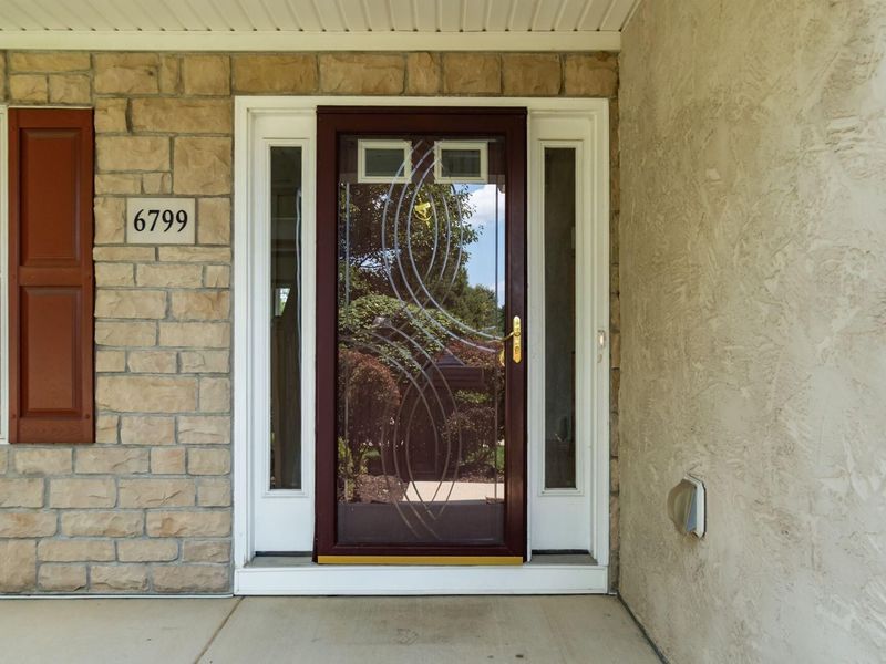 6799 Greenspire Drive, Lewis Center, OH 43035 Photo 4