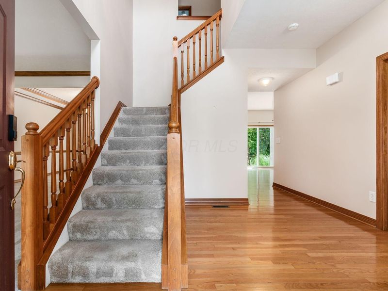 6799 Greenspire Drive, Lewis Center, OH 43035 Photo 5