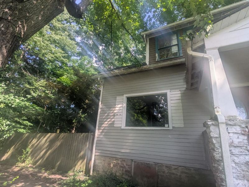 412 Main Street, New Richmond, OH 45157 Photo 2