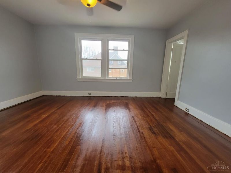 723 Chalfonte Place, Cincinnati, OH 45229 Photo 13
