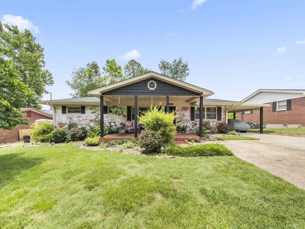 2109 Sharon , Ashland, KY 41101