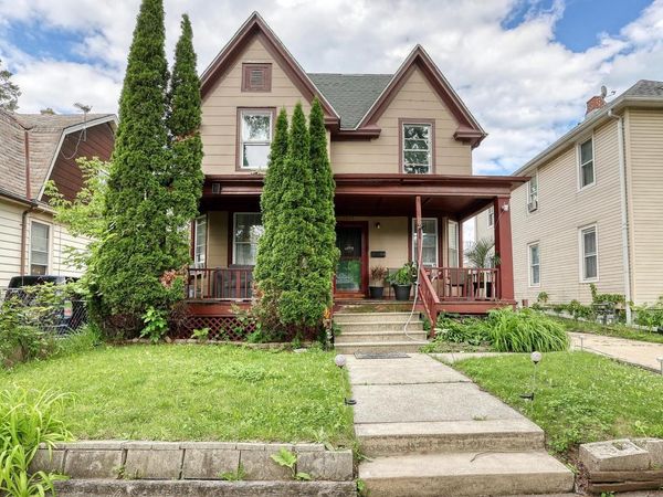 1525 Owen AVENUE, Racine, WI 53403