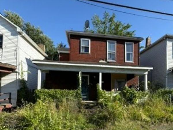 1104 Claire Avenue , Steubenville, OH 43952
