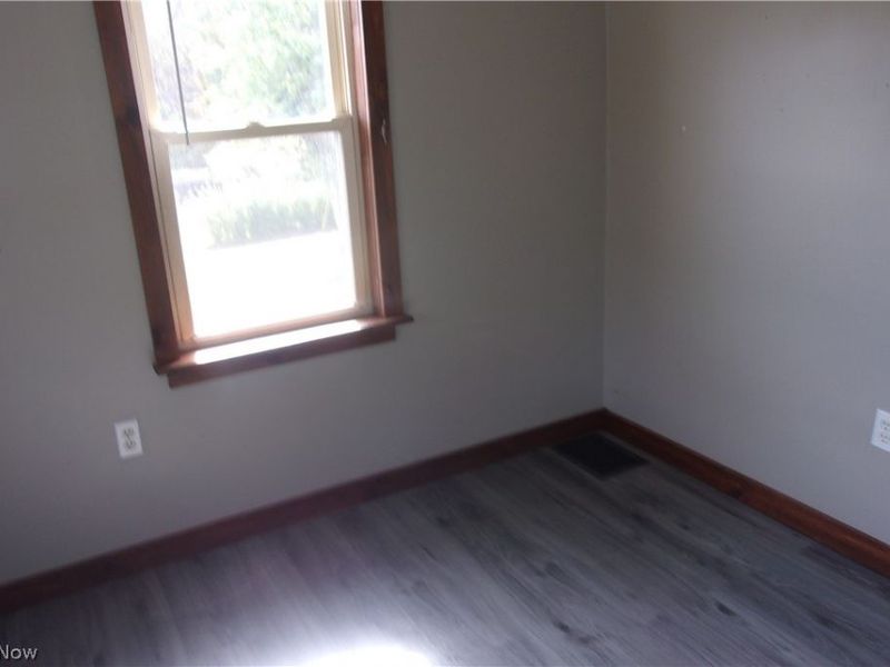 107 Jefferson Street, Amsterdam, OH 43903 Photo 10