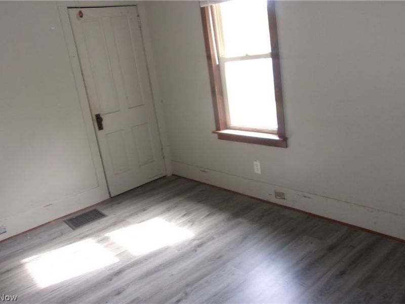 107 Jefferson Street, Amsterdam, OH 43903 Photo 11