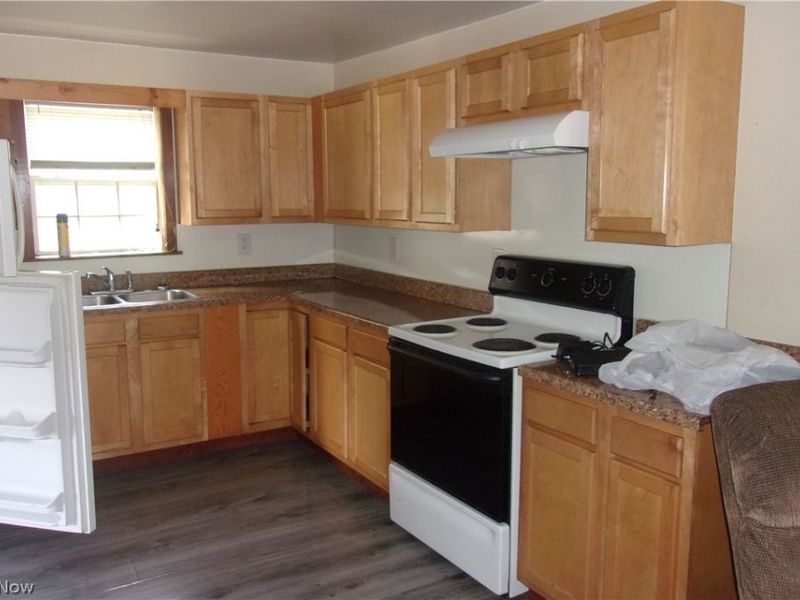 107 Jefferson Street, Amsterdam, OH 43903 Photo 6