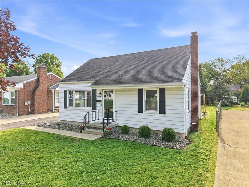 95 Westview Avenue, Hubbard, OH 44425 Photo 2