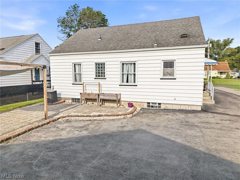 95 Westview Avenue, Hubbard, OH 44425 Photo 7