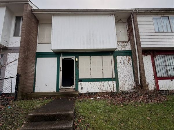 9420 Mount Auburn Avenue, Cleveland, OH 44104