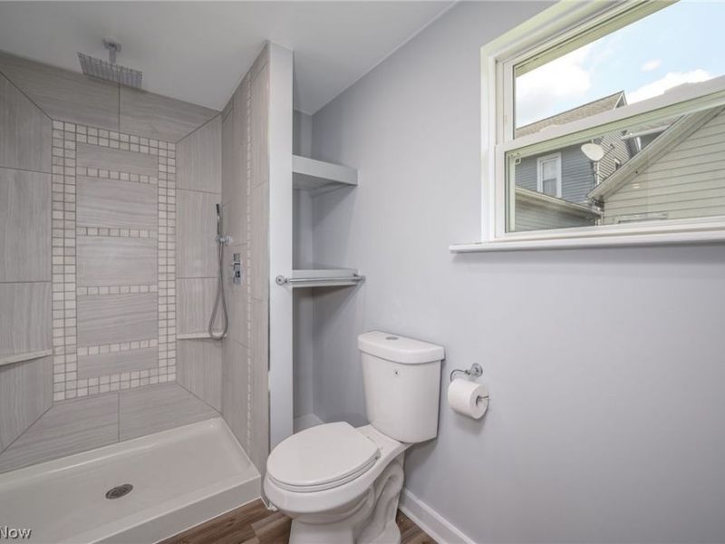 353 NW 3rd Street, Barberton, OH 44203 Photo 13