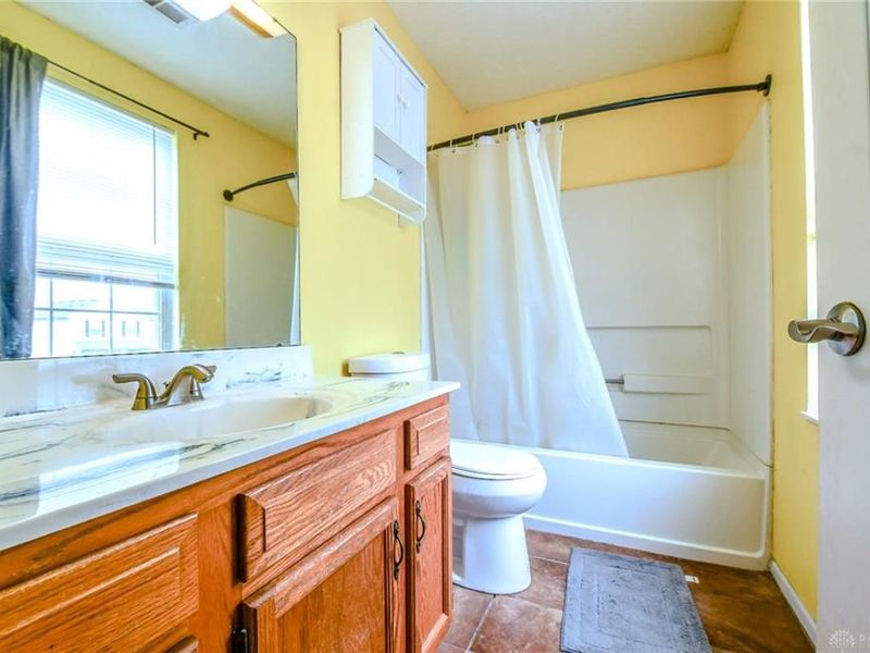 2005 Clearstream Way, Englewood, OH 45315 Photo 19