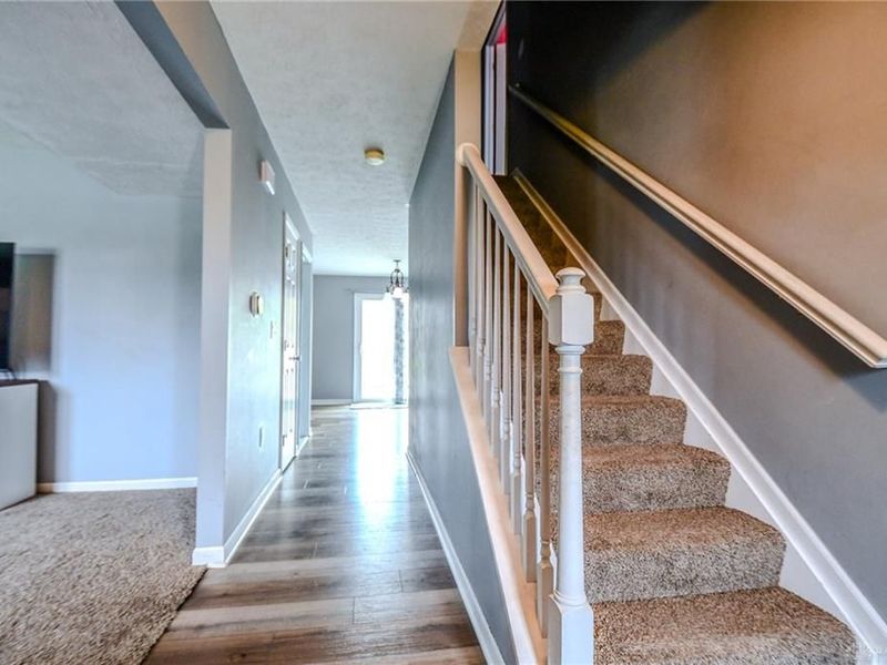 2005 Clearstream Way, Englewood, OH 45315 Photo 4
