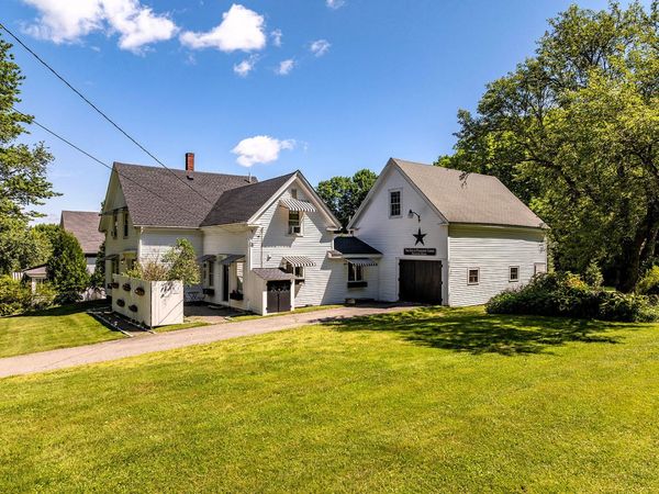 364 Commercial Street , Rockport, ME 04856
