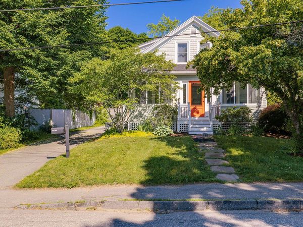 3 Cross Street , Camden, ME 04843