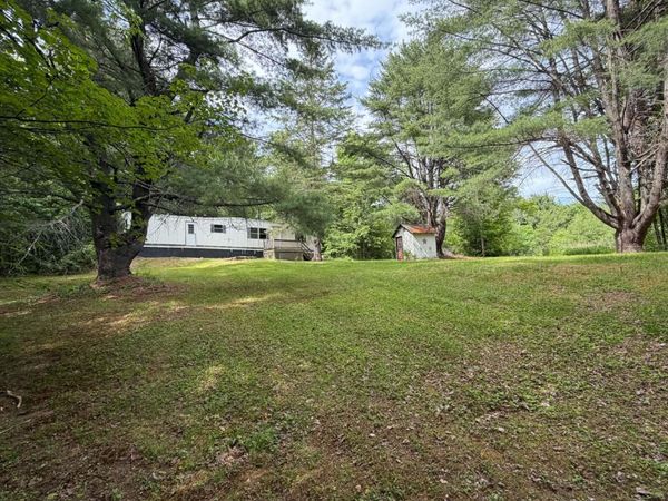 895 W Plymouth Road , Etna, ME 04434