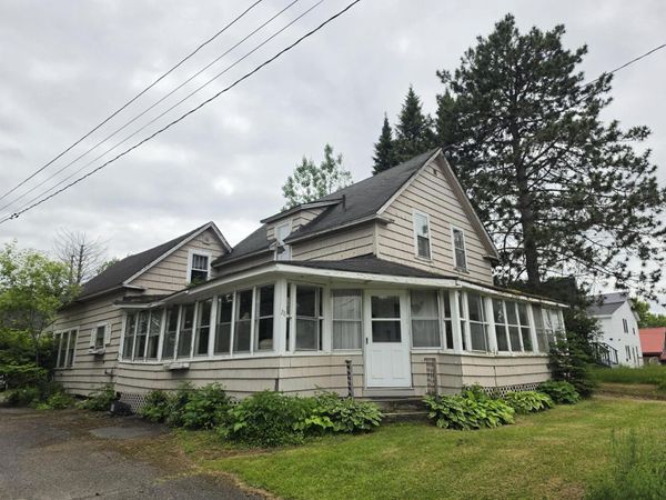 28 Roberts Street , Caribou, ME 04736