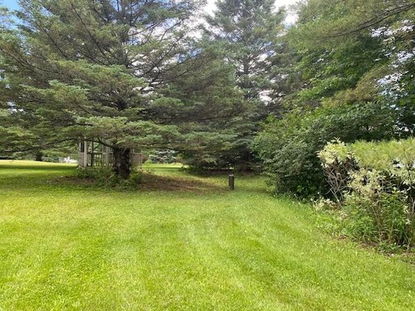 44 Crogan Road , Hermon, ME 04401