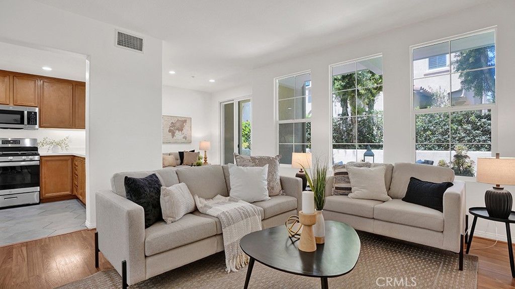 48 Walbert, Ladera Ranch, CA 92694 Main Photo