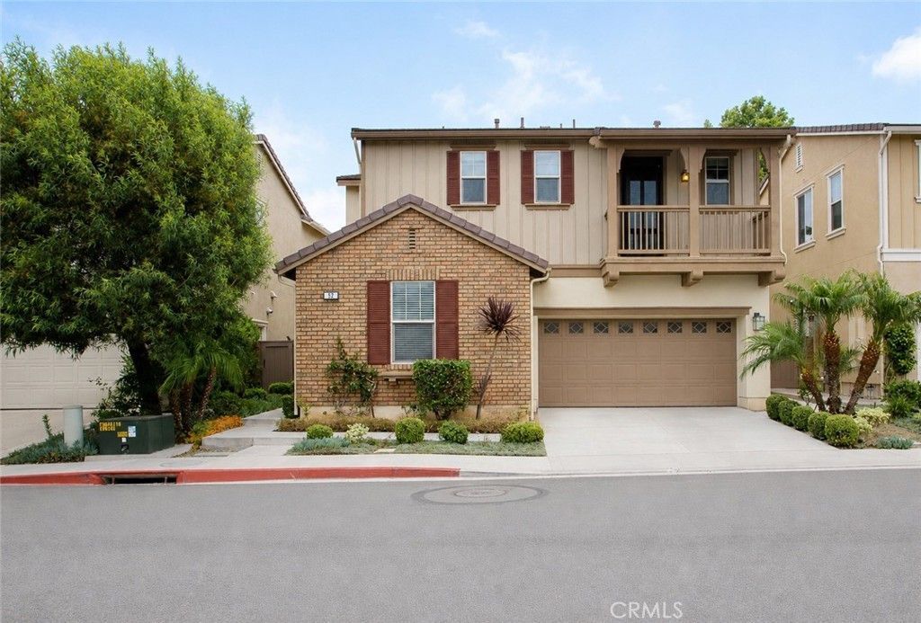 52 Shadowbrook, Irvine, CA 92604 Main Photo