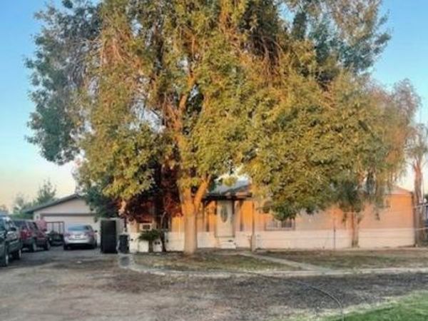 4242 GATSON STREET, Bakersfield, CA 93314