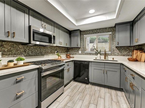 2101 E 21st, Unit 114, Signal Hill, CA 90755