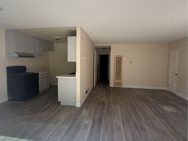 14805 Chase Street, Unit 107, Panorama City, CA 91402