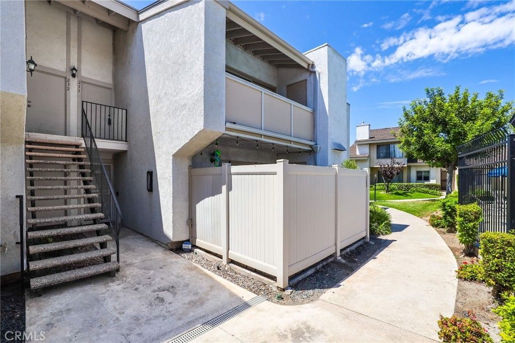 1042 E La Habra Boulevard, Unit 231, La Habra, CA 90631 Main Photo