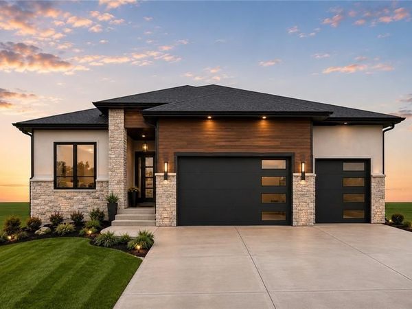3100 NE 100th Terrace, Kansas City, MO 64155