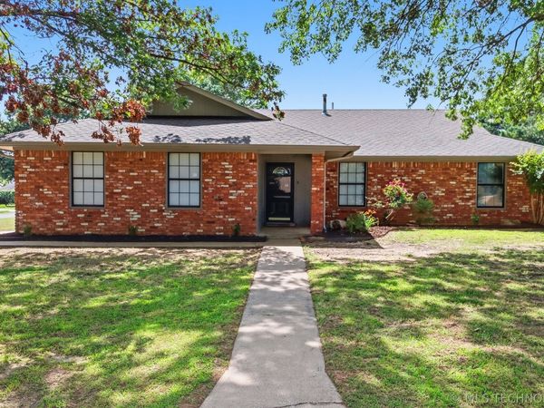 1103 N Scott Avenue, Haskell, OK 74436