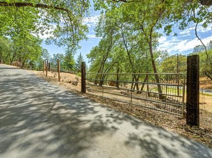 610 Clipper Heights Pl, Auburn, CA 95603 Photo