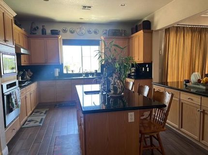 9245 Pinehurst Dr, Roseville, CA 95747 Photo