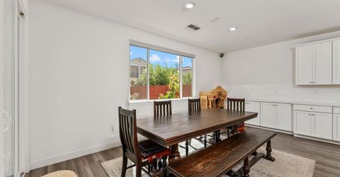 5718 Harveston Way, Sacramento, CA 95835 Photo