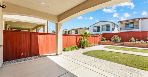 5718 Harveston Way, Sacramento, CA 95835 Photo