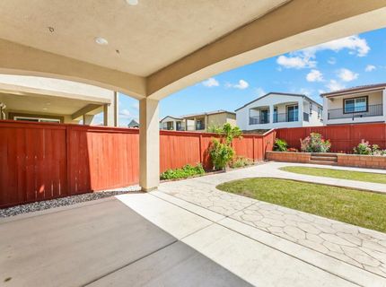 5718 Harveston Way, Sacramento, CA 95835 Photo