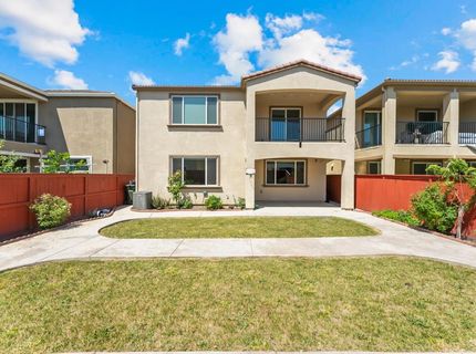 5718 Harveston Way, Sacramento, CA 95835 Photo