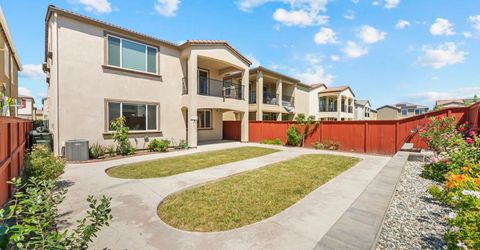 5718 Harveston Way, Sacramento, CA 95835 Photo