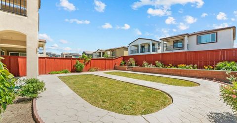 5718 Harveston Way, Sacramento, CA 95835 Photo