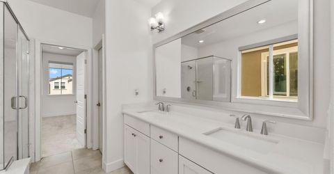 5718 Harveston Way, Sacramento, CA 95835 Photo