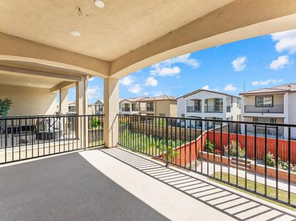 5718 Harveston Way, Sacramento, CA 95835 Photo