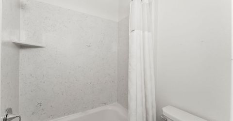 5718 Harveston Way, Sacramento, CA 95835 Photo