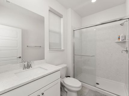 5718 Harveston Way, Sacramento, CA 95835 Photo